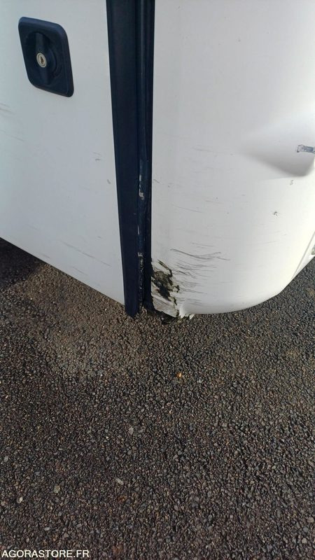 CAR MAN - FAST SCOLER 3 -N°7593 MEC 2007 / 354325 KM - FJ-897-LX - Iskolabusz: 4 kép. CAR MAN - FAST SCOLER 3 -N°7593 MEC 2007 / 354325 KM - FJ-897-LX - Iskolabusz: 4 kép.