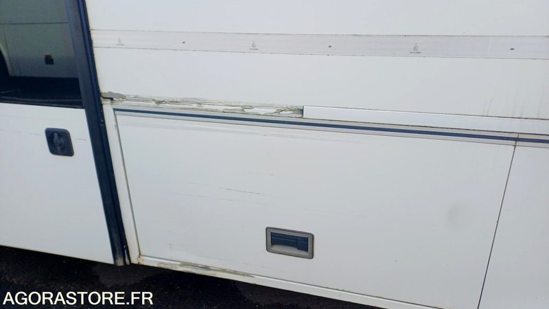 CAR MAN - FAST SCOLER 3 -N°7594 MEC 2007 / 302000 KM - BN-707-ZC - Iskolabusz: 5 kép. CAR MAN - FAST SCOLER 3 -N°7594 MEC 2007 / 302000 KM - BN-707-ZC - Iskolabusz: 5 kép.