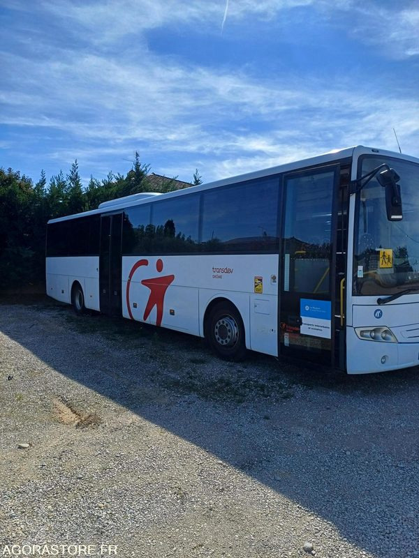 CAR MERCEDES BENZ INTOURO 21886 (6109) MEC 30/12/2009 335477 KM AJ-792-BQ - Iskolabusz: 2 kép. CAR MERCEDES BENZ INTOURO 21886 (6109) MEC 30/12/2009 335477 KM AJ-792-BQ - Iskolabusz: 2 kép.