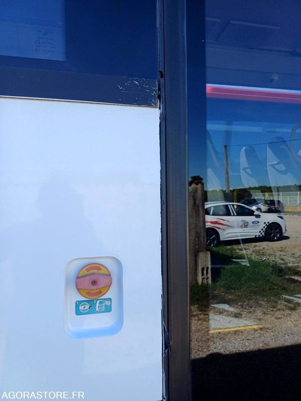 CAR MERCEDES BENZ INTOURO 21886 (6109) MEC 30/12/2009 335477 KM AJ-792-BQ - Iskolabusz: 4 kép. CAR MERCEDES BENZ INTOURO 21886 (6109) MEC 30/12/2009 335477 KM AJ-792-BQ - Iskolabusz: 4 kép.