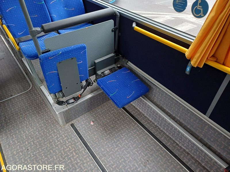 CAR MERCEDES INTOURO N° 11389 MEC 2010 / 400 000KM/ AJ-859-EH - Iskolabusz: 3 kép. CAR MERCEDES INTOURO N° 11389 MEC 2010 / 400 000KM/ AJ-859-EH - Iskolabusz: 3 kép.