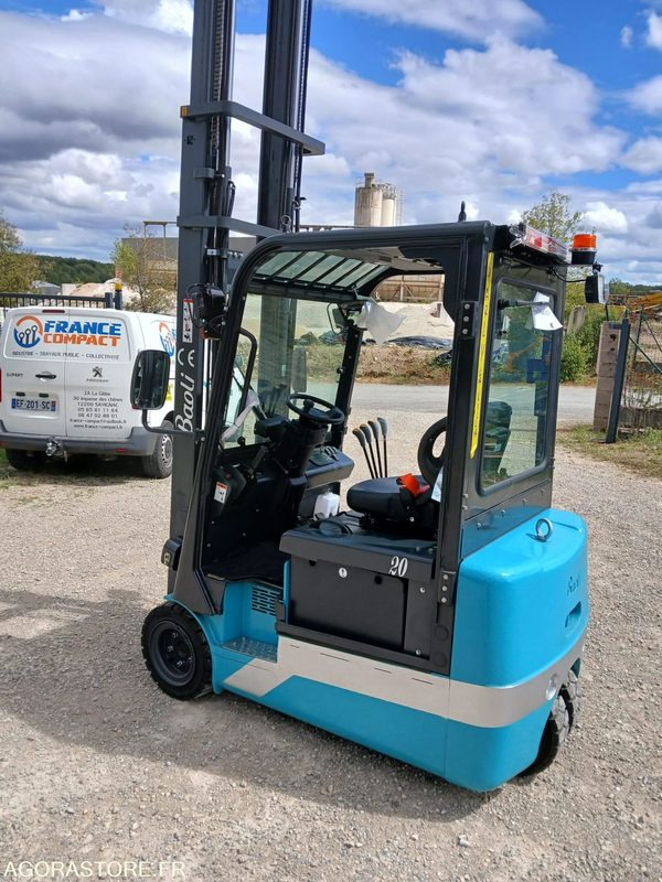 CHARIOT ELEVATEUR ELECTRIQUE BAOLI KBET20N 5500 NEUF - Elektromos targonca: 2 kép. CHARIOT ELEVATEUR ELECTRIQUE BAOLI KBET20N 5500 NEUF - Elektromos targonca: 2 kép.