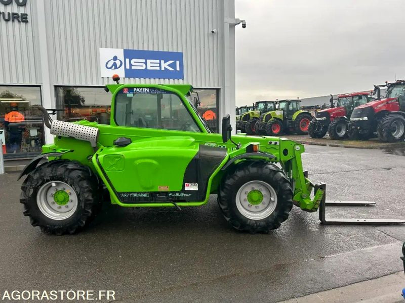 CHARIOT TELESCOPIQUE MERLO PANORAMIC P32.6 PLUS - 2013 / 2865 HEURES - Rakodógép: 3 kép. CHARIOT TELESCOPIQUE MERLO PANORAMIC P32.6 PLUS - 2013 / 2865 HEURES - Rakodógép: 3 kép.