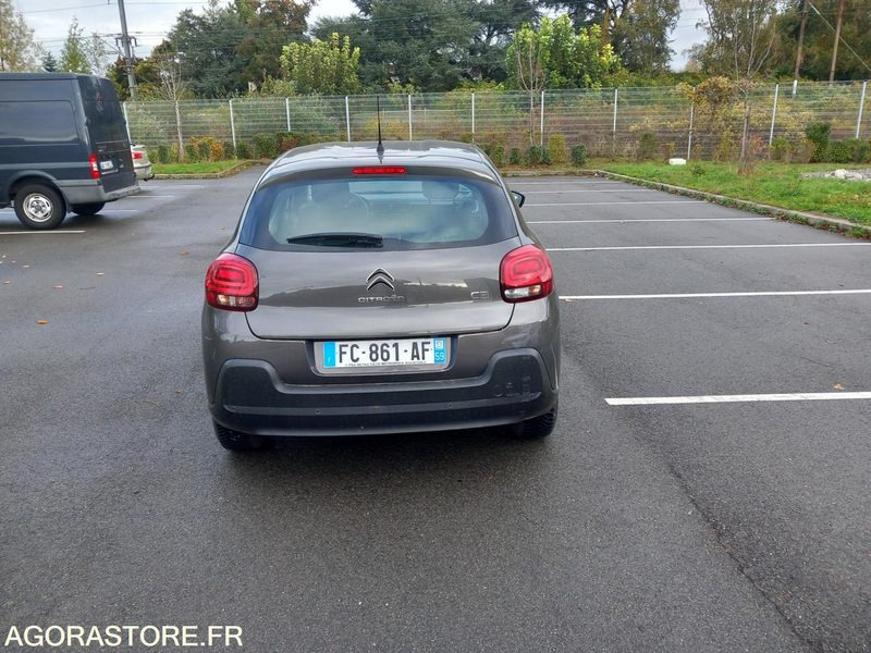 CITROEN C3 - 2018 - Autó: 5 kép. CITROEN C3 - 2018 - Autó: 5 kép.