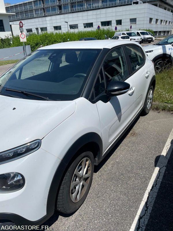 CITROEN C3 88101kms - 2018 - Autó: 2 kép. CITROEN C3 88101kms - 2018 - Autó: 2 kép.