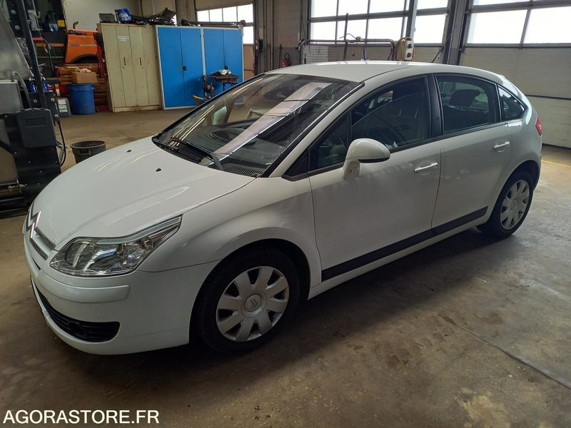 CITROEN C4 PACK AMBIANCE HDI92 - 2007 - Autó: 1 kép. CITROEN C4 PACK AMBIANCE HDI92 - 2007 - Autó: 1 kép.