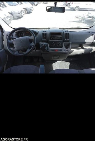 CITROEN JUMPER 2.2 HDI 120 CH 2009 233273KMS - Minibusz, Kisbusz: 3 kép. CITROEN JUMPER 2.2 HDI 120 CH 2009 233273KMS - Minibusz, Kisbusz: 3 kép.