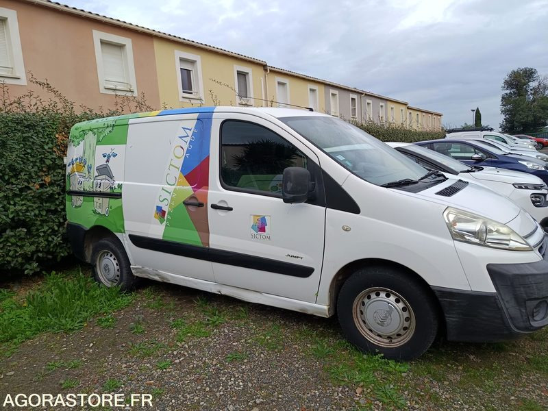 CITROEN JUMPY AE-644-HJ 184773kms 2009 - Furgon: 1 kép. CITROEN JUMPY AE-644-HJ 184773kms 2009 - Furgon: 1 kép.