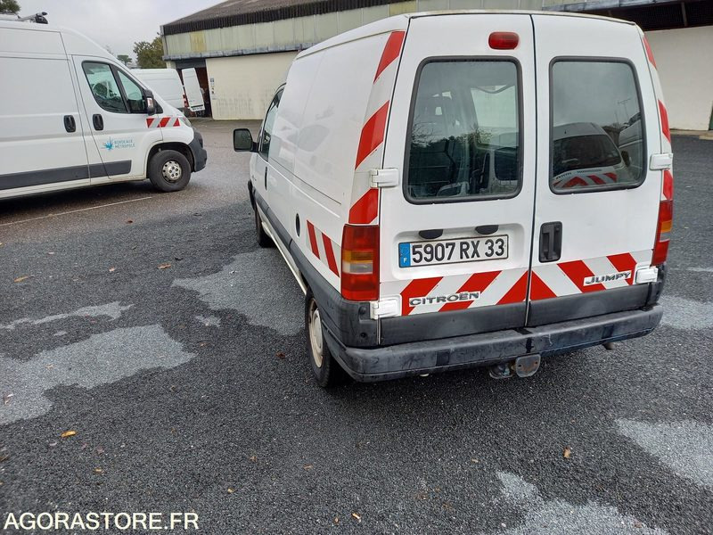 CITROEN Jumpy 5907-RX-33 sans CT - Kis furgon: 5 kép. CITROEN Jumpy 5907-RX-33 sans CT - Kis furgon: 5 kép.