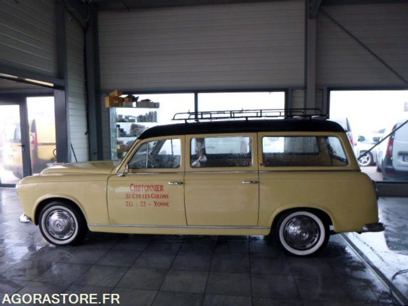 COLLECTION - PEUGEOT BREAK - 1956 - 53000km - Kombi: 2 kép. COLLECTION - PEUGEOT BREAK - 1956 - 53000km - Kombi: 2 kép.