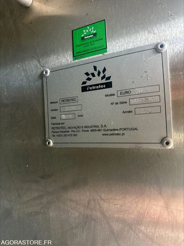 CONTAINER AVEC CUVE DE 40 000L & SYSTEME DE DISTRIBUTION CARBURANT - 2015 - Szerszám/ Felszerelés: 4 kép. CONTAINER AVEC CUVE DE 40 000L & SYSTEME DE DISTRIBUTION CARBURANT - 2015 - Szerszám/ Felszerelés: 4 kép.