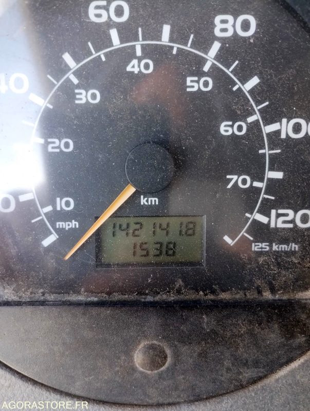 Camion 19t Hydrocureur Renault G300 Maxter 142142km – équipement Huwer - Szippantós autó: 2 kép. Camion 19t Hydrocureur Renault G300 Maxter 142142km – équipement Huwer - Szippantós autó: 2 kép.