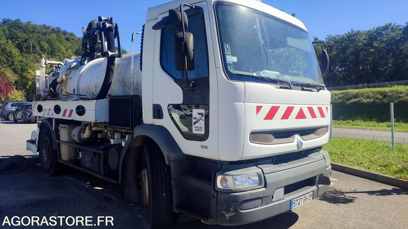Camion Hydrocureur Renault Premium Kerax - 2000 - Szippantós autó: 1 kép. Camion Hydrocureur Renault Premium Kerax - 2000 - Szippantós autó: 1 kép.