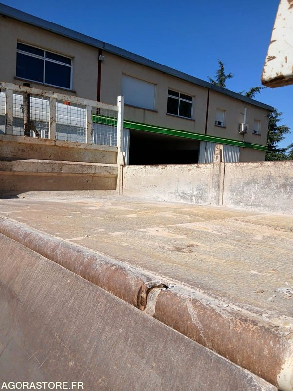 Camion Renault 150 - 2000 - 480392kms - Billenőplatós teherautó: 4 kép. Camion Renault 150 - 2000 - 480392kms - Billenőplatós teherautó: 4 kép.