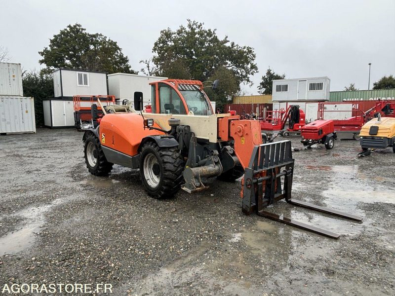 Chariot télescopique JLG 3512 - Teleszkópos rakodó: 2 kép. Chariot télescopique JLG 3512 - Teleszkópos rakodó: 2 kép.