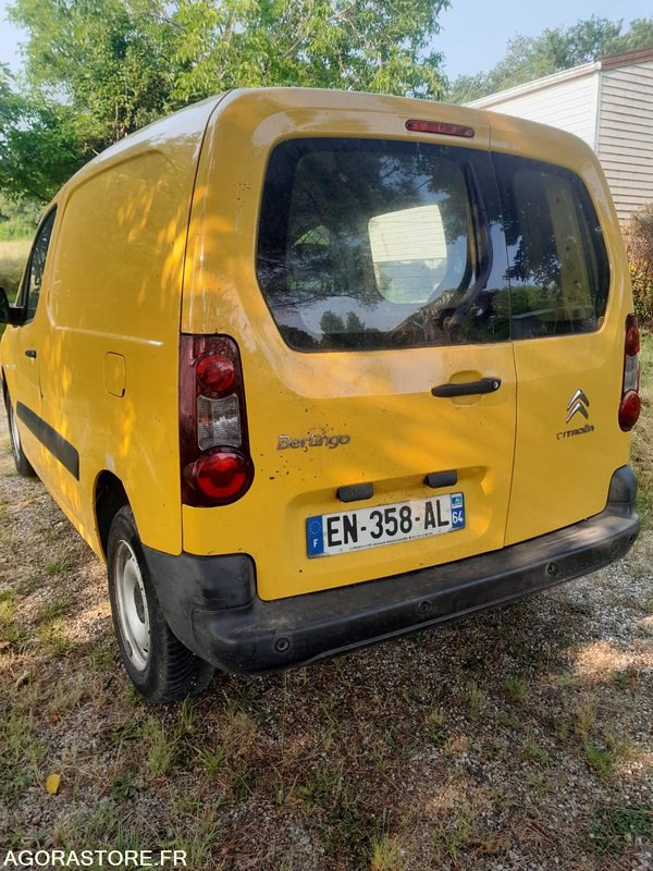 Citroën Berlingo - 2017 - 115000 KM - Kis furgon: 5 kép. Citroën Berlingo - 2017 - 115000 KM - Kis furgon: 5 kép.