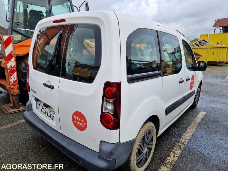 Citroën Berlingo- 305139 -2012- CF219LS - Autó: 3 kép. Citroën Berlingo- 305139 -2012- CF219LS - Autó: 3 kép.