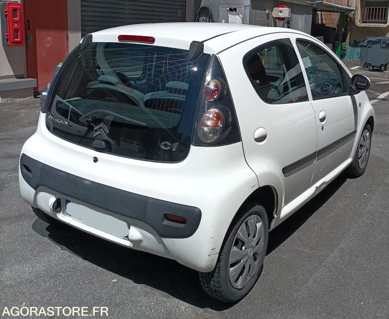 Citroën C1 - lot 163 - Autó: 5 kép. Citroën C1 - lot 163 - Autó: 5 kép.