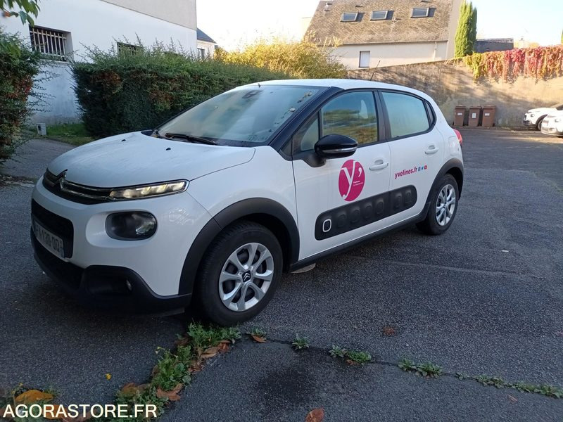 Citroën C3 - 82ch - 38131 kms - 2018 - Autó: 2 kép. Citroën C3 - 82ch - 38131 kms - 2018 - Autó: 2 kép.
