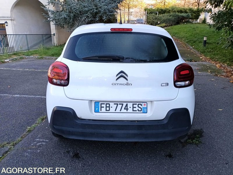 Citroën C3 - 82ch - 93530 kms - 2018 - Autó: 5 kép. Citroën C3 - 82ch - 93530 kms - 2018 - Autó: 5 kép.