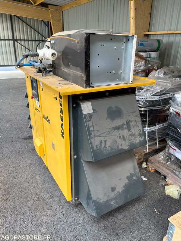 Compresseur KAESER SIGMA SK21T 2008 - 36 000h + assécheur ACT-EVO 110 2020 - Légkompresszor: 3 kép. Compresseur KAESER SIGMA SK21T 2008 - 36 000h + assécheur ACT-EVO 110 2020 - Légkompresszor: 3 kép.