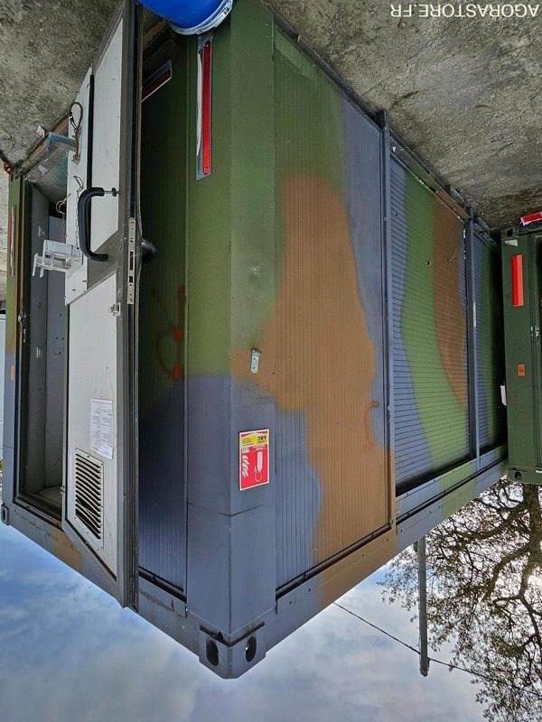 Conteneur 20 pieds - Konténerház: 4 kép. Conteneur 20 pieds - Konténerház: 4 kép.