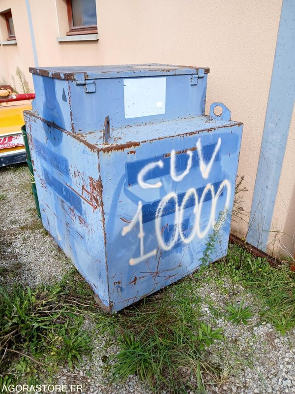 Cuve gazole métallique avec distributeur Bollaert - Építőipari berendezések: 1 kép. Cuve gazole métallique avec distributeur Bollaert - Építőipari berendezések: 1 kép.