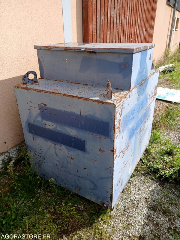 Cuve gazole métallique avec distributeur Bollaert - Építőipari berendezések: 2 kép. Cuve gazole métallique avec distributeur Bollaert - Építőipari berendezések: 2 kép.