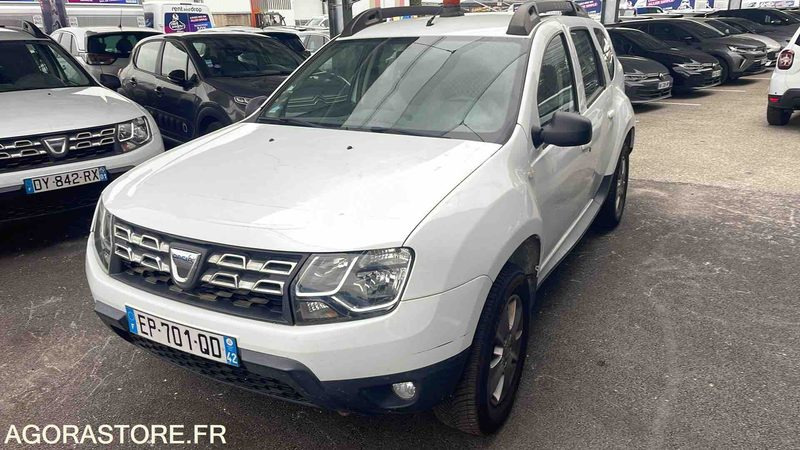 DACIA DUSTER - 2017 - 173388KM - EP701QD - Terepjáró/ SUV: 1 kép. DACIA DUSTER - 2017 - 173388KM - EP701QD - Terepjáró/ SUV: 1 kép.