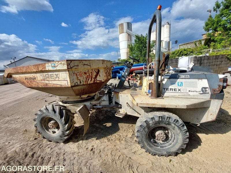 Dumper - Dömper: 2 kép. Dumper - Dömper: 2 kép.