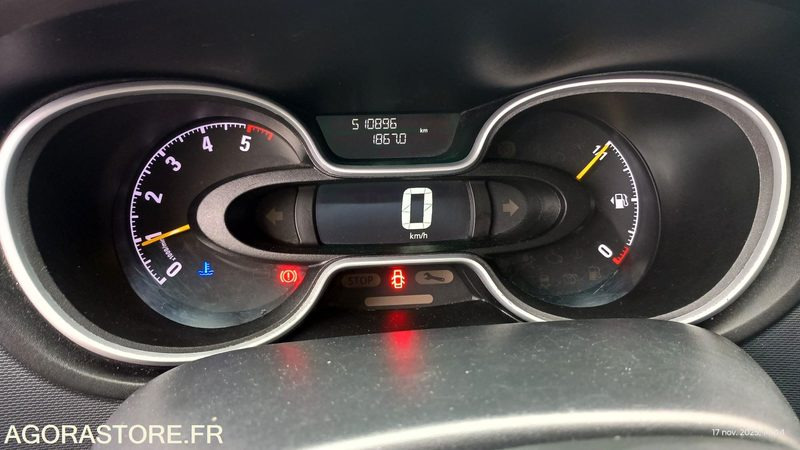 EK-338-TQ - Roulant - OPEL VIVARO - VASP - 510 896 Kms - Mentőautó: 5 kép. EK-338-TQ - Roulant - OPEL VIVARO - VASP - 510 896 Kms - Mentőautó: 5 kép.