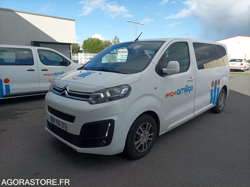 EM-706-ZF - Roulant - CITROEN JUMPY SPACE TOURER - VP - 258 600 Kms - Minibusz, Kisbusz: 1 kép. EM-706-ZF - Roulant - CITROEN JUMPY SPACE TOURER - VP - 258 600 Kms - Minibusz, Kisbusz: 1 kép.