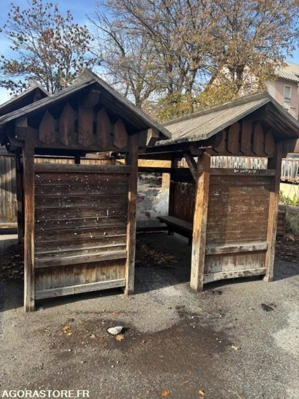 Lot de 2 abris bus bois - Egyéb gépek: 5 kép. Lot de 2 abris bus bois - Egyéb gépek: 5 kép.