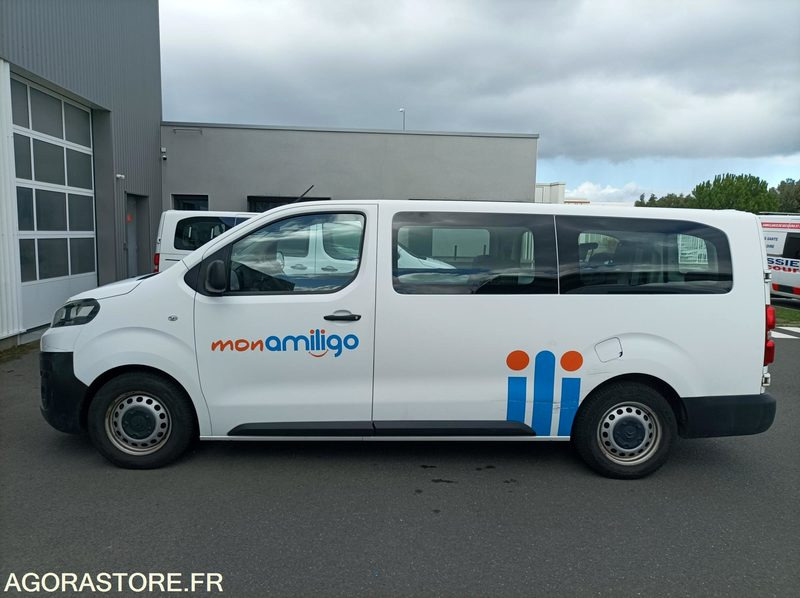 FB-663-VG - Roulant - CITROEN JUMPY SPACE TOURER - VP - 232 790 Kms - Minibusz, Kisbusz: 4 kép. FB-663-VG - Roulant - CITROEN JUMPY SPACE TOURER - VP - 232 790 Kms - Minibusz, Kisbusz: 4 kép.