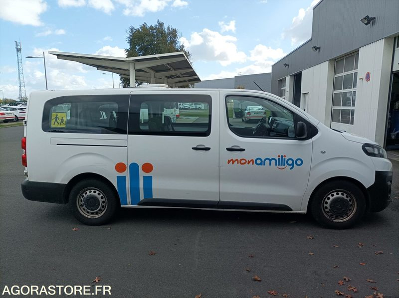 FB-663-VG - Roulant - CITROEN JUMPY SPACE TOURER - VP - 232 790 Kms - Minibusz, Kisbusz: 3 kép. FB-663-VG - Roulant - CITROEN JUMPY SPACE TOURER - VP - 232 790 Kms - Minibusz, Kisbusz: 3 kép.