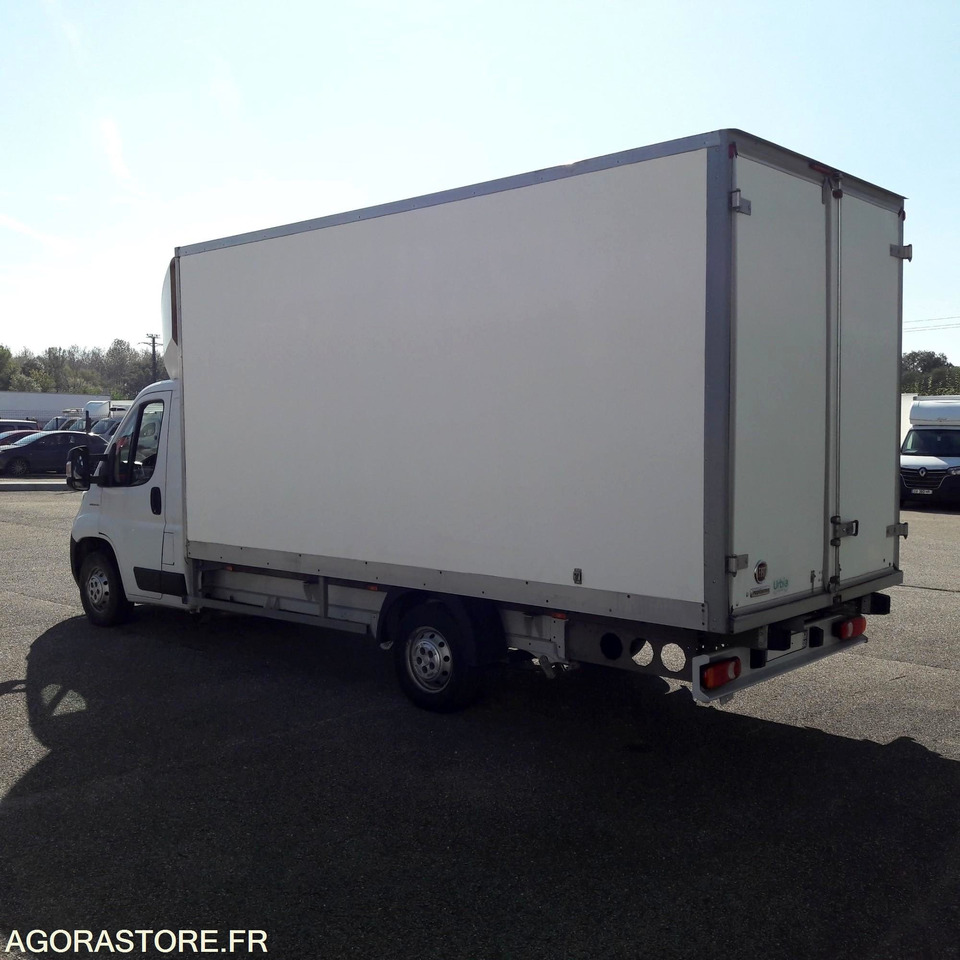 FIAT DUCATO CHASSIS CABINE- 2019- 119790KM - Furgon: 3 kép. FIAT DUCATO CHASSIS CABINE- 2019- 119790KM - Furgon: 3 kép.