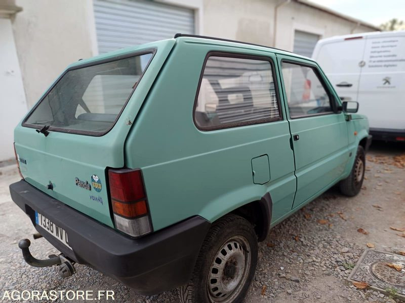 FIAT PANDA - 2002 - 86000KMS - Autó: 5 kép. FIAT PANDA - 2002 - 86000KMS - Autó: 5 kép.