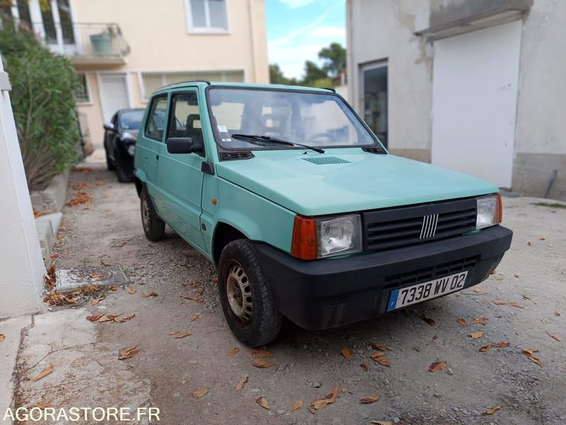 FIAT PANDA - 2002 - 86000KMS - Autó: 1 kép. FIAT PANDA - 2002 - 86000KMS - Autó: 1 kép.