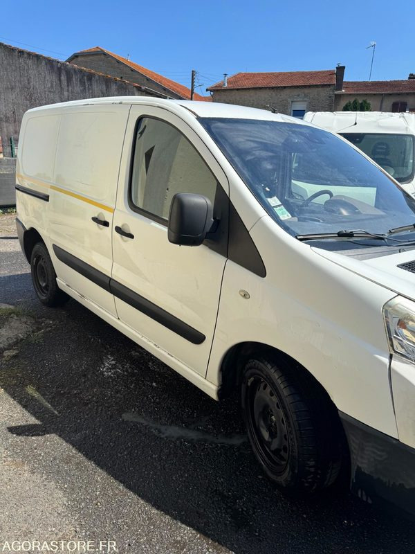 FIAT SKUDO - 2009 - 246379KM - Autó: 4 kép. FIAT SKUDO - 2009 - 246379KM - Autó: 4 kép.
