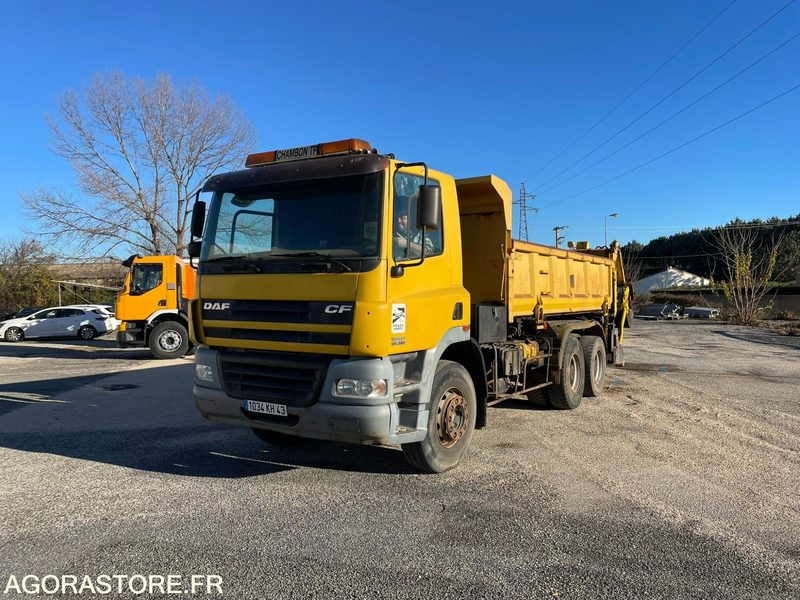 Aszfaltozó gép FINISSEUR D’INTERVENTION RAPIDE - DAF - FIR 3000 - 2003 / 335000 KM: 8 kép.