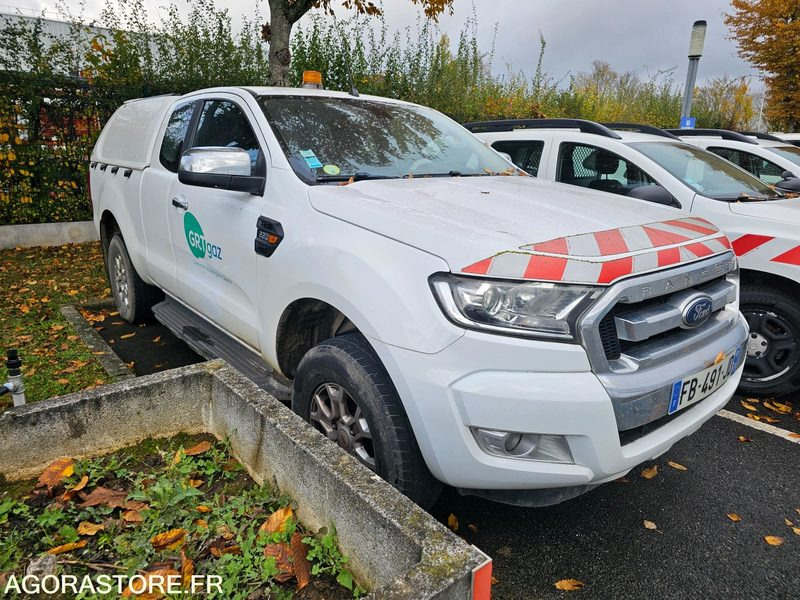 FORD RANGER - 2018 - 147123KM - FB491JD - Pickup: 2 kép. FORD RANGER - 2018 - 147123KM - FB491JD - Pickup: 2 kép.