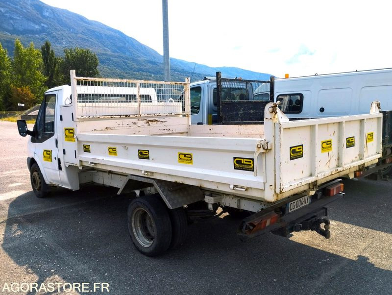 FORD TRANSIT BENNE ET COFFRE - 115cv BV Méca - Année 2008 - 147000kms - Billenőplatós kisteherautó: 4 kép. FORD TRANSIT BENNE ET COFFRE - 115cv BV Méca - Année 2008 - 147000kms - Billenőplatós kisteherautó: 4 kép.