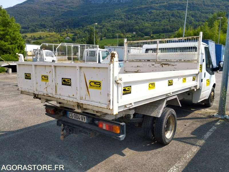 FORD TRANSIT BENNE ET COFFRE - 115cv BV Méca - Année 2008 - 147000kms - Billenőplatós kisteherautó: 3 kép. FORD TRANSIT BENNE ET COFFRE - 115cv BV Méca - Année 2008 - 147000kms - Billenőplatós kisteherautó: 3 kép.