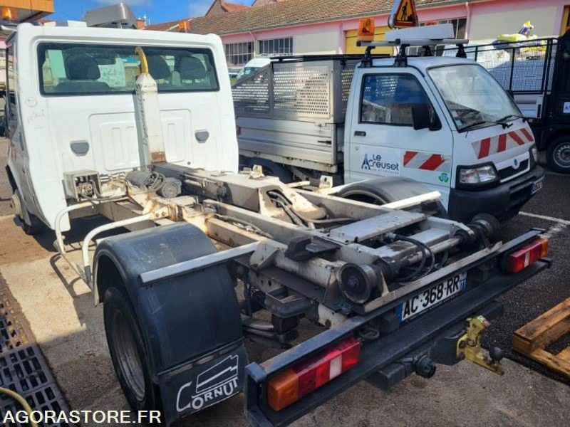 FORD transit avec système ampirol (sans contrôle technique) - Billenőplatós kisteherautó: 3 kép. FORD transit avec système ampirol (sans contrôle technique) - Billenőplatós kisteherautó: 3 kép.