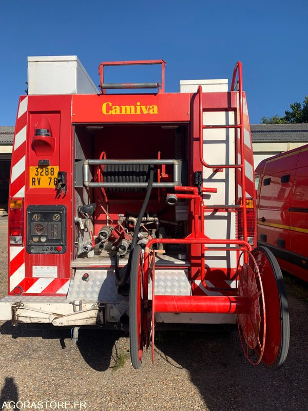 FPTL RENAULT S150 3288RV76 - Tűzoltóautó: 4 kép. FPTL RENAULT S150 3288RV76 - Tűzoltóautó: 4 kép.