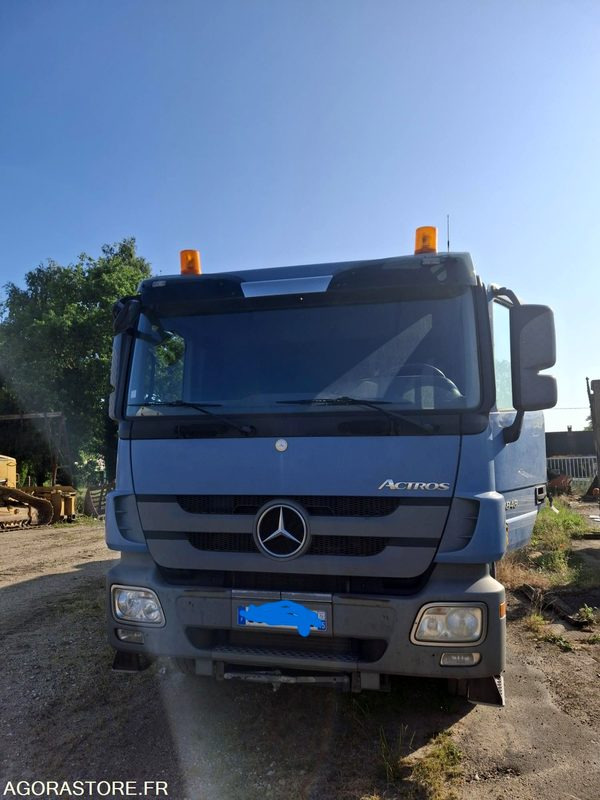 MERCEDES ACTRO SEMI BENNE - 223092km - 2013 - Félpótkocsi: 1 kép. MERCEDES ACTRO SEMI BENNE - 223092km - 2013 - Félpótkocsi: 1 kép.