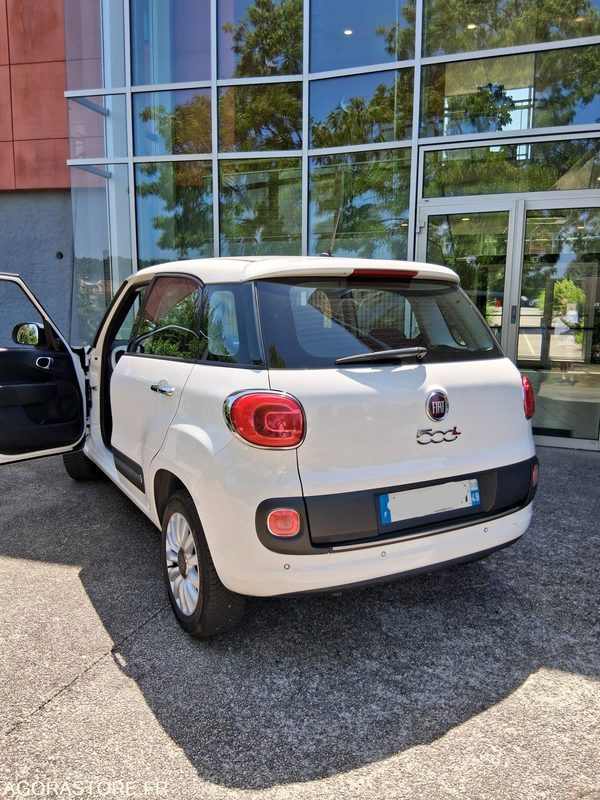 Fiat 500 L DIESEL POPSTAR 1.3 Multijet - Autó: 2 kép. Fiat 500 L DIESEL POPSTAR 1.3 Multijet - Autó: 2 kép.