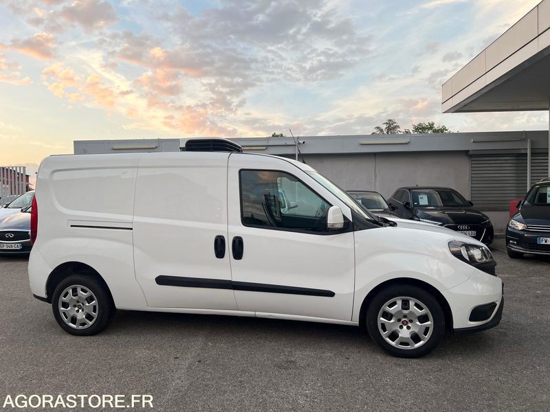 Hűtős kisteherautó Fiat Doblo Cargo Maxi - 2019 - 60 000km: 8 kép.