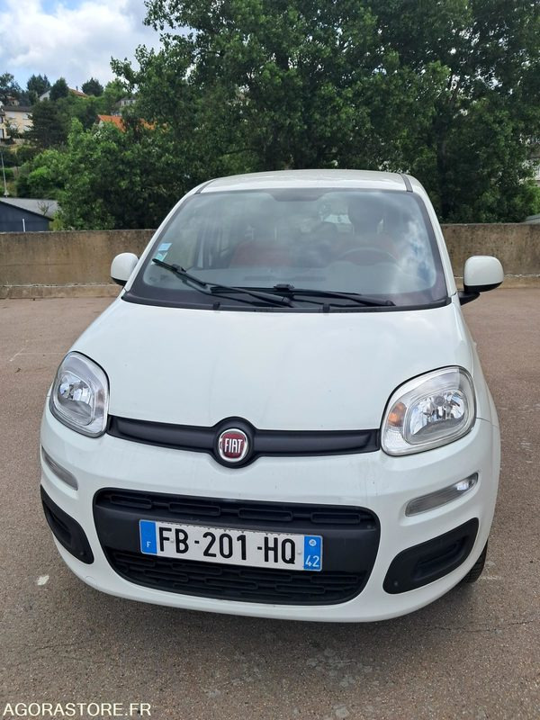 Fiat Panda FB-201-HQ - Kis furgon: 1 kép. Fiat Panda FB-201-HQ - Kis furgon: 1 kép.
