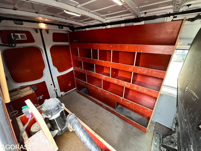 Fourgon Mercedes-Benz SPRINTER 2 V6 3L 190cv - 2014 - 143500Kms - Furgon: 5 kép. Fourgon Mercedes-Benz SPRINTER 2 V6 3L 190cv - 2014 - 143500Kms - Furgon: 5 kép.